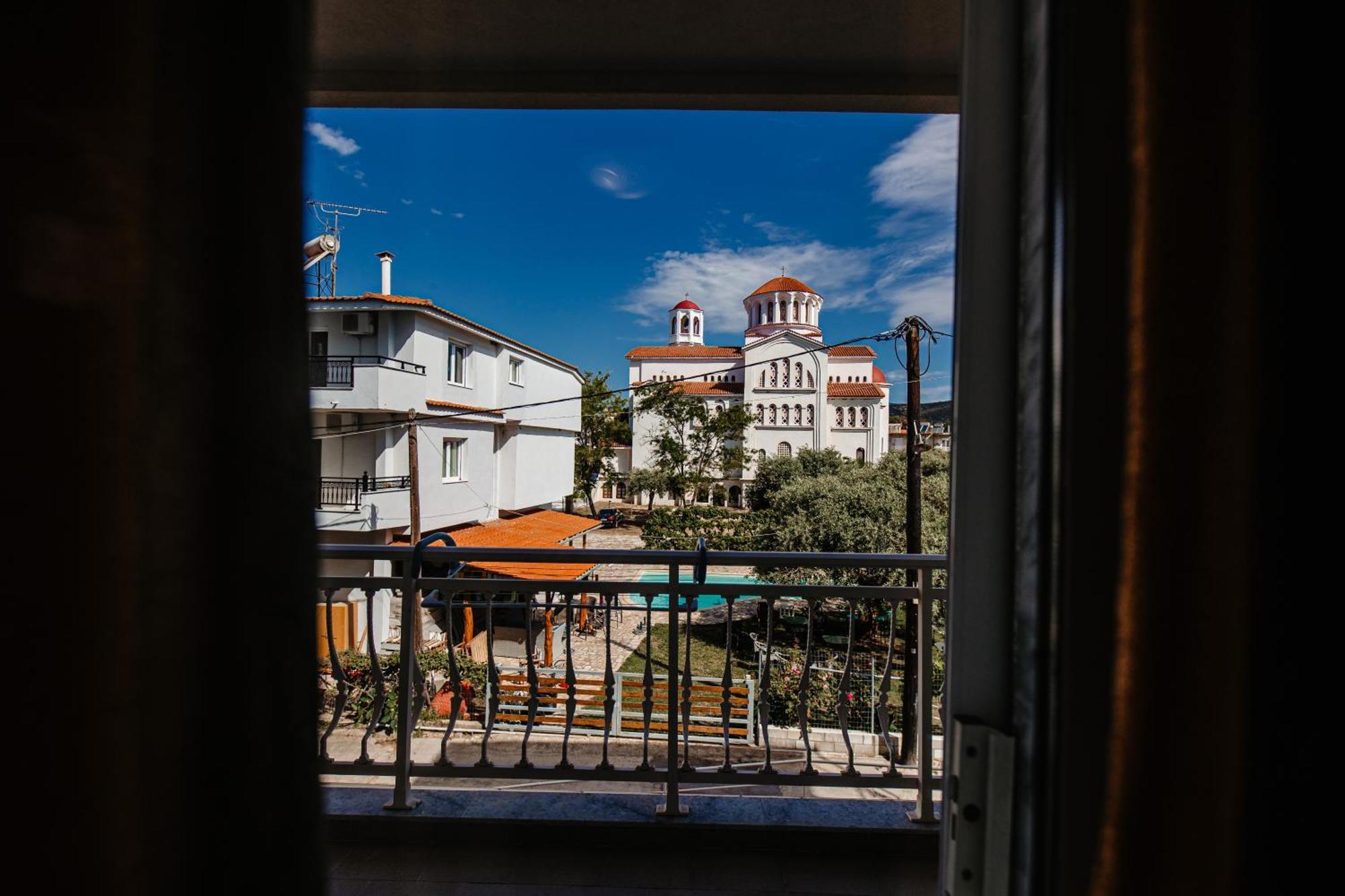 Hotel Marialena Потос Екстериор снимка