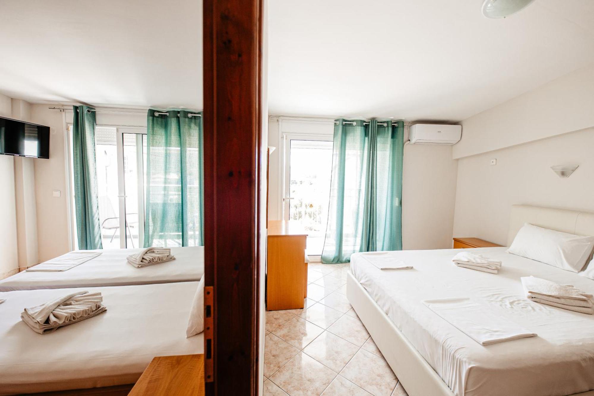 Hotel Marialena Потос Екстериор снимка