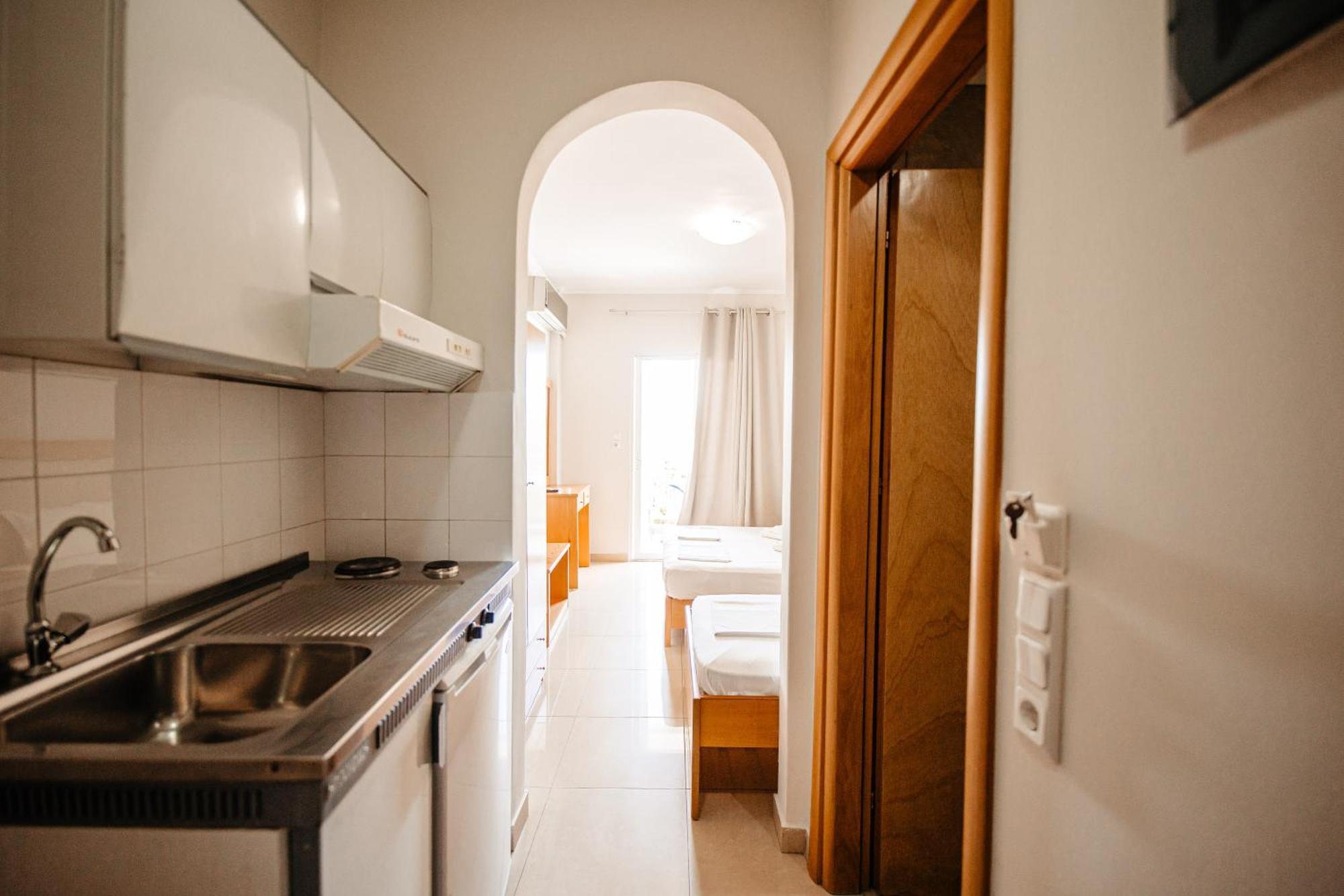 Hotel Marialena Потос Екстериор снимка